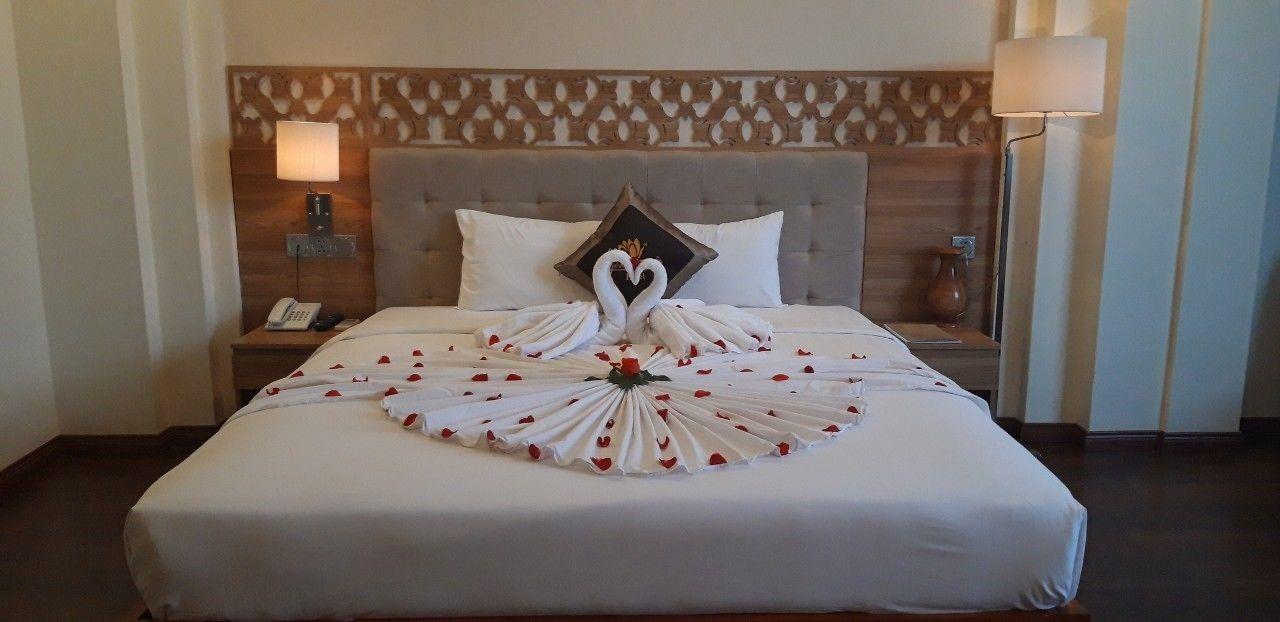 Sen Vang Luxury Hotel ニャチャン エクステリア 写真